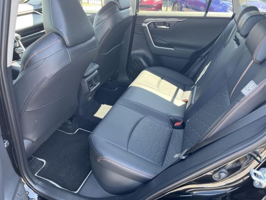 Toyota RAV4 2.5 Hybrid AWD ADVENTURE | Navigatie | Apple CarPlay/Android auto | Achteruitrijcamera | Stuur en... ActivLease financial lease