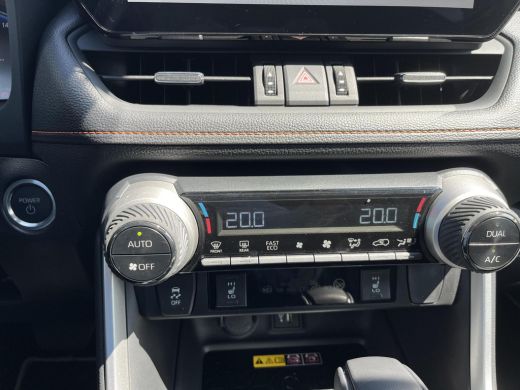 Toyota RAV4 2.5 Hybrid AWD ADVENTURE | Navigatie | Apple CarPlay/Android auto | Achteruitrijcamera | Stuur en... ActivLease financial lease