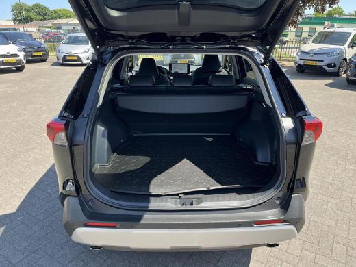 Toyota RAV4 2.5 Hybrid AWD ADVENTURE | Navigatie | Apple CarPlay/Android auto | Achteruitrijcamera | Stuur en... ActivLease financial lease
