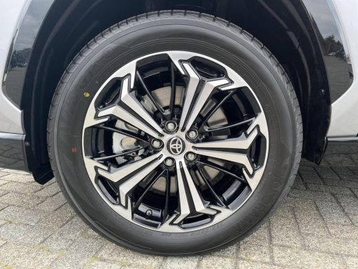 Toyota RAV4 2.5 Plug-in Hybrid AWD Bi-Tone Plus | Uit voorraad leverbaar! | ActivLease financial lease