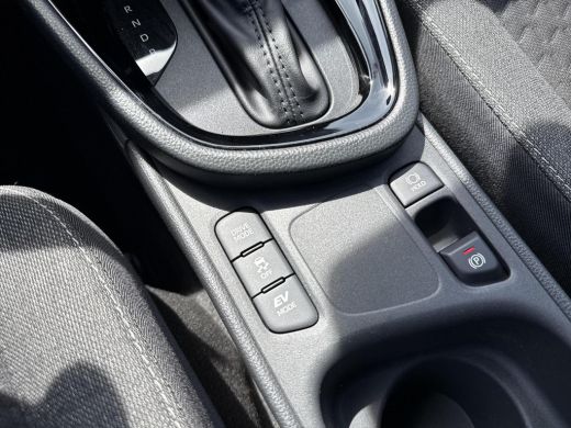 Toyota Yaris Cross 1.5 Hybrid Dynamic | Navigatie | Apple CarPlay/Android auto | Achteruitrijcamera | Stuur en Stoel... ActivLease financial lease