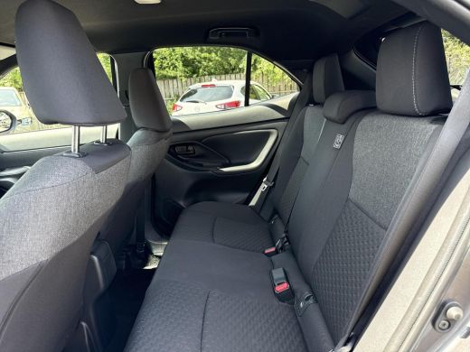 Toyota Yaris Cross 1.5 Hybrid Dynamic | Navigatie | Apple CarPlay/Android auto | Achteruitrijcamera | Stuur en stoel... ActivLease financial lease