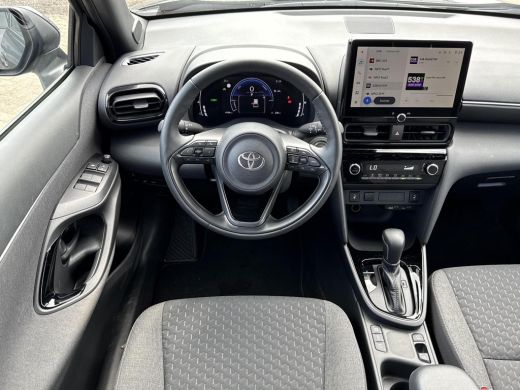 Toyota Yaris Cross 1.5 Hybrid Dynamic Ultimate **STOEL EN STUURWIELVERWARMING/ KEYLESS/ ADAPTIEF CRUISE CONTROL/ 36 ... ActivLease financial lease