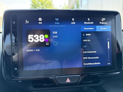 Toyota Yaris Cross 1.5 Hybrid Adventure **NAVIGATIE/ DODEHOEK DETECTIE/ STOEL EN STUURWIELVERWARMING/ 36 MAANDEN GAR... ActivLease financial lease