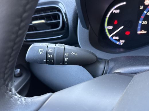 Toyota Yaris Cross 1.5 Hybrid Adventure **NAVIGATIE/ DODEHOEK DETECTIE/ STOEL EN STUURWIELVERWARMING/ 36 MAANDEN GAR... ActivLease financial lease