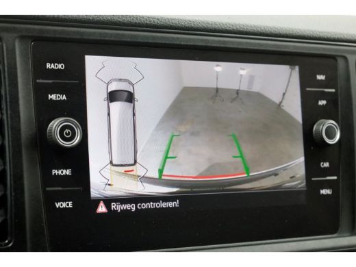 Volkswagen Crafter 35 2.0 TDI 140pk L3H3 (L2H2) DSG-Automaat Highline LED/ACC/Laadklep 500kg 01-2022 ActivLease financial lease