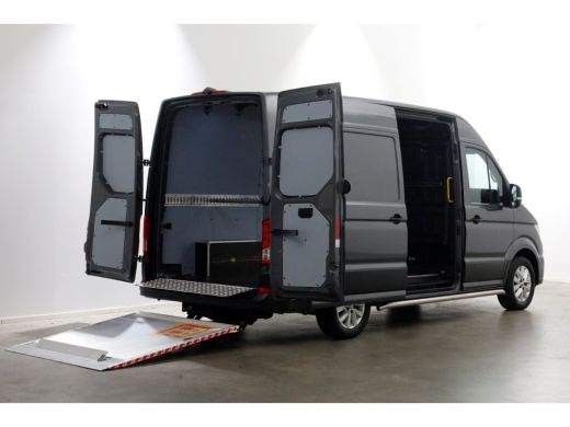 Volkswagen Crafter 35 2.0 TDI 140pk L3H3 (L2H2) DSG-Automaat Highline LED/ACC/Laadklep 500kg 01-2022 ActivLease financial lease