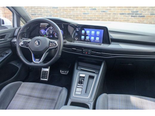 Volkswagen Golf 1.4 eHybrid GTE PANO|HUD|IQ Light|245PK ActivLease financial lease