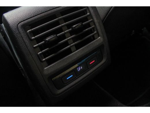 Volkswagen Golf 1.4 eHybrid GTE PANO|HUD|IQ Light|245PK ActivLease financial lease