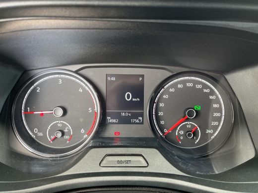 Volkswagen Transporter 2.0 TDI L2H1 30 DC Comfortline | 150Pk | Automaat | Dub. Cabine | Trekhaak | ActivLease financial lease