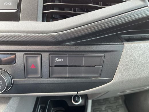 Volkswagen Transporter 2.0 TDI L2H1 30 DC Comfortline | 150Pk | Automaat | Dub. Cabine | Trekhaak | ActivLease financial lease