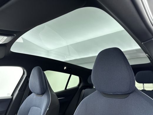 Volvo  EX30 Single Motor Extended Range Ultra 69 kWh | Adaptive Cruiscontrol | Extra getint glas | PDC+Camera... ActivLease financial lease