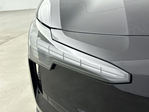 Volvo  EX30 Single Motor Extended Range Ultra 69 kWh | Adaptive Cruiscontrol | Extra getint glas | PDC+Camera... ActivLease financial lease