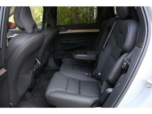 Volvo  EX90 Twin Motor Performance Ultra 7p. 111 kWh | Trekhaak | 360 Camera | Panoramadak | Massage | 22" Ve... ActivLease financial lease