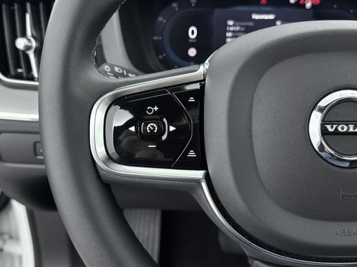 Volvo  XC60 T8 POLESTAR LONG RANGE | CRYSTAL WHITE | HUD | BOWERS&WILKINS | 360 CAMERA | Blis | MEMORY | PANO... ActivLease financial lease