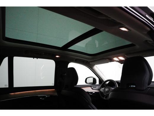 Volvo  XC90 T8 Plug-in hybrid Ultra Dark | FACELIFT | Longrange | 7 zitplaatsen | Glazen dak elektrisch | Har... ActivLease financial lease