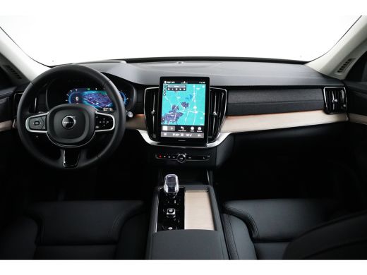 Volvo  XC90 T8 Plug-in hybrid Ultra Dark | FACELIFT | Longrange | 7 zitplaatsen | Glazen dak elektrisch | Har... ActivLease financial lease