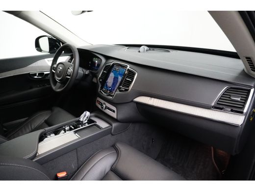 Volvo  XC90 T8 Plug-in hybrid AWD Ultimate Dark | Bowers & Wilkins | HUD | Luchtvering | Trekhaak | PDC + 360... ActivLease financial lease
