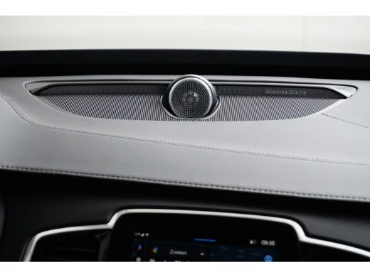 Volvo  XC90 T8 Plug-in hybrid AWD Ultimate Dark | Bowers & Wilkins | HUD | Luchtvering | Trekhaak | PDC + 360... ActivLease financial lease