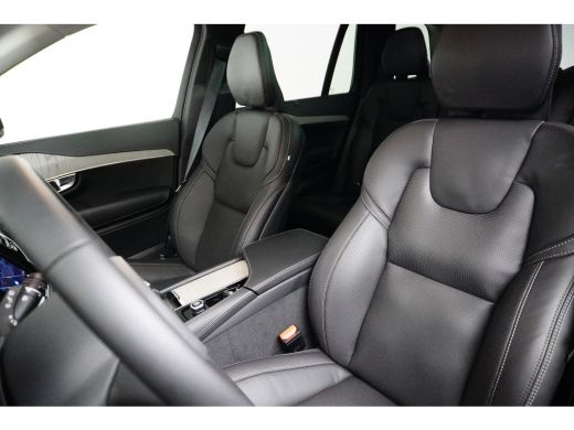 Volvo  XC90 T8 Plug-in hybrid AWD Ultimate Dark | Bowers & Wilkins | HUD | Luchtvering | Trekhaak | PDC + 360... ActivLease financial lease