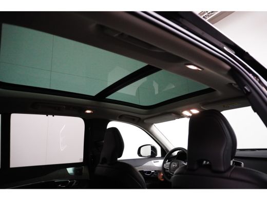 Volvo  XC90 T8 Plug-in hybrid AWD Ultimate Dark | Bowers & Wilkins | HUD | Luchtvering | Trekhaak | PDC + 360... ActivLease financial lease