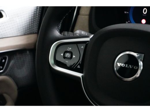 Volvo  XC90 T8 Plug-in hybrid AWD Ultra Dark | Luchtverging | Bowers&Wilkins| Trekhaak | Massage | Stoelventi... ActivLease financial lease