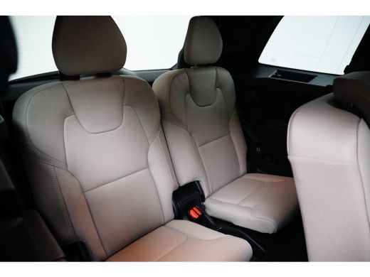 Volvo  XC90 T8 Plug-in hybrid AWD Ultra Dark | Luchtverging | Bowers&Wilkins| Trekhaak | Massage | Stoelventi... ActivLease financial lease