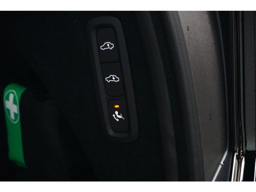 Volvo  XC90 T8 Plug-in hybrid AWD Ultra Dark | Luchtverging | Bowers&Wilkins| Trekhaak | Massage | Stoelventi... ActivLease financial lease
