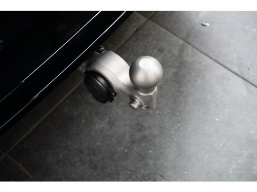 Volvo  XC90 T8 Plug-in hybrid AWD Ultra Dark | Luchtverging | Bowers&Wilkins| Trekhaak | Massage | Stoelventi... ActivLease financial lease