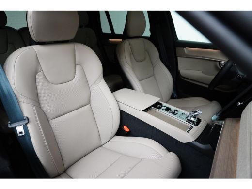 Volvo  XC90 T8 Plug-in hybrid AWD Ultra Dark | Luchtverging | Bowers&Wilkins| Trekhaak | Massage | Stoelventi... ActivLease financial lease