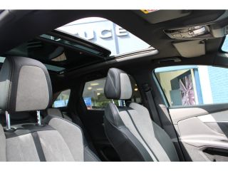 Peugeot 3008 1.6 HYbrid 225 Blue Lease GT | Automaat | Navigatie | Camera | Black Pack | Panorama/schuifdak | ...