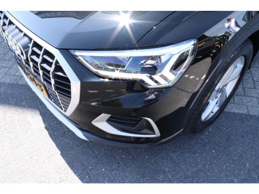 Audi Q3 35 TFSI Advanced edition ACC | Carplay | Standkachel | Virtual Cockpit | Stoelverwarming | Keyles... ActivLease financial lease