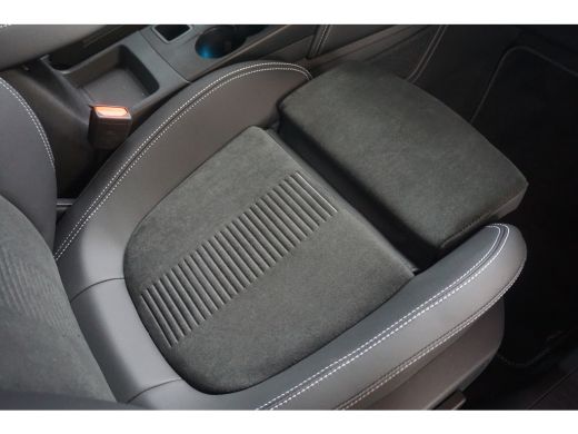 Ford Kuga 2.5 PHEV Active X | Achteruitrijcamera | Airco (automatisch) | Audio installatie premium ActivLease financial lease