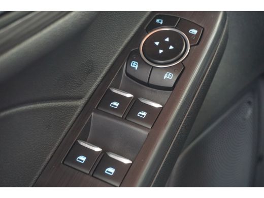 Ford Kuga 2.5 PHEV Active X | Achteruitrijcamera | Airco (automatisch) | Audio installatie premium ActivLease financial lease