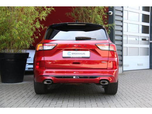 Ford Kuga 2.5 PHEV ST-Line X | Full Option! | Black Pack | Panoramadak | Trekhaak | Camera`s | B&O audio ActivLease financial lease