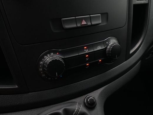 Mercedes-Benz Vito 111 CDI 115pk Lang Navigatie Camera Trekhaak Pdc Cruise ActivLease financial lease