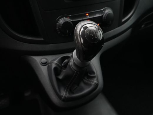 Mercedes-Benz Vito 111 CDI 115pk Lang Navigatie Camera Trekhaak Pdc Cruise ActivLease financial lease