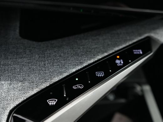 Peugeot 5008 GT | Adaptieve cruise control met Stop&Go functie | LED 3D-achterlichten | Pack Safety Plus ActivLease financial lease