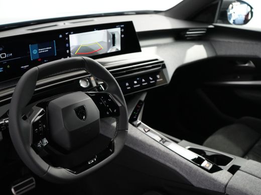 Peugeot 5008 GT | Adaptieve cruise control met Stop&Go functie | LED 3D-achterlichten | Pack Safety Plus ActivLease financial lease
