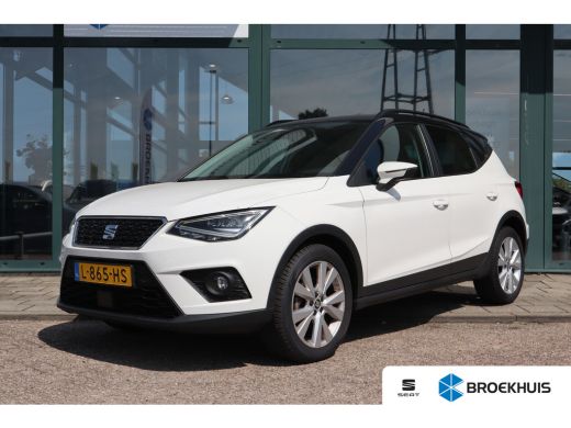 Seat Arona 1.0 TSI Style Business Intense Plus | Achteruitrijcamera | Cruise control adaptief | Draadloze te... Seat Arona 1.0 TSI Style Business Intense Plus | Achteruitrijcamera | Cruise control adaptief | Draadloze te...
