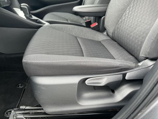 Toyota Yaris 1.5 Hybrid Dynamic | All-in prijs | Automaat | Apple android auto | stoelverwarming ActivLease financial lease