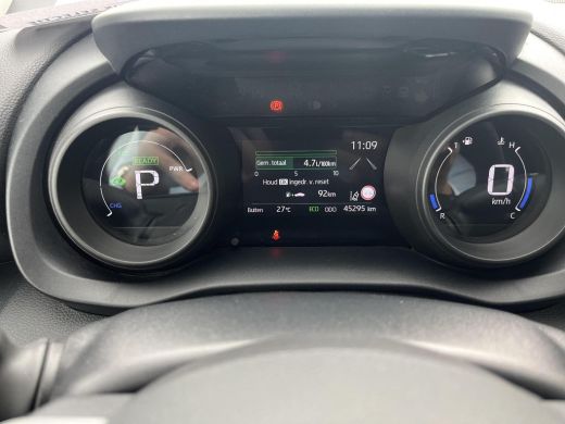 Toyota Yaris 1.5 Hybrid Dynamic | All-in prijs | Automaat | Apple android auto | stoelverwarming ActivLease financial lease