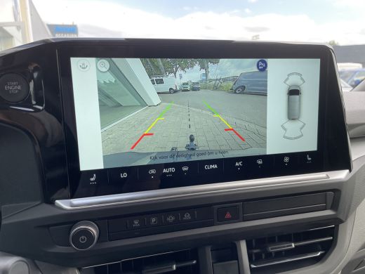 Volkswagen e-Transporter L2 64 kWh 136pk | Trekhaak | Assistentiepakket plus ActivLease financial lease