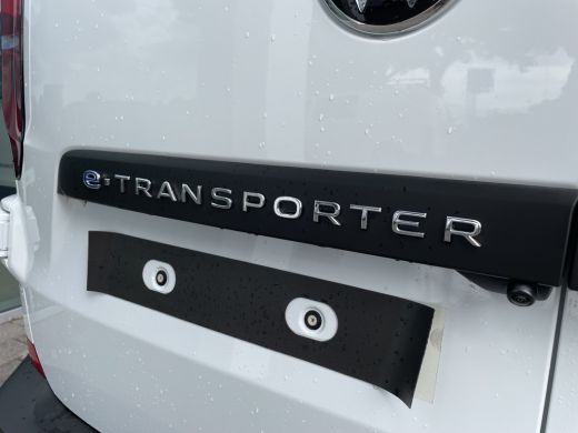 Volkswagen e-Transporter L2 64 kWh 136pk | Trekhaak | Assistentiepakket plus ActivLease financial lease