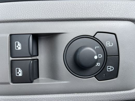 Volkswagen e-Transporter L2 Life 218PK | LEASE EDITION **899EU per maand!** | App connect ActivLease financial lease