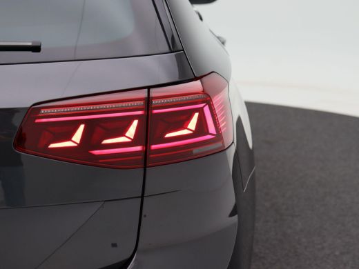 Volkswagen Passat Variant 1.4 TSi 218 Pk Automaat PHEV GTE | Full LED | Panoramadak | Leder | Navigatie | 17 Inch |... ActivLease financial lease