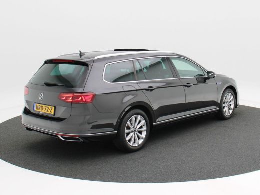 Volkswagen Passat Variant 1.4 TSi 218 Pk Automaat PHEV GTE | Full LED | Panoramadak | Leder | Navigatie | 17 Inch |... ActivLease financial lease
