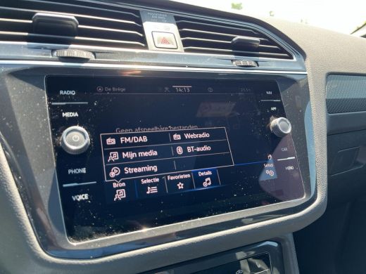 Volkswagen Tiguan 1.4 TSI eHybrid R-Line Business | PHEV | R-Line | Panoramadak | Black Style | Trekhaak | A-Camera... ActivLease financial lease