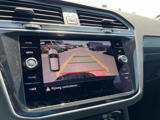 Volkswagen Tiguan 1.4 TSI eHybrid R-Line Business | PHEV | R-Line | Panoramadak | Black Style | Trekhaak | A-Camera... ActivLease financial lease