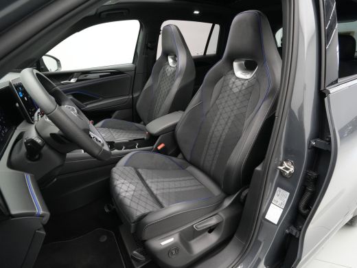 Volkswagen Tiguan 1.5 eTSI R-Line Business Panorama Camera Navigatie Acc 36 ActivLease financial lease